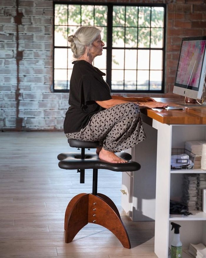 The ‘Soul Seat’ Is An Office Chair That Lets You Sit In Many Different Positions Like Cross-Legged For Example