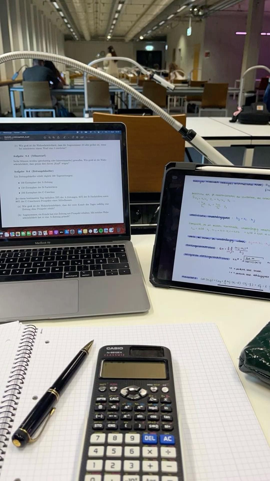 study sesh 📚🖤